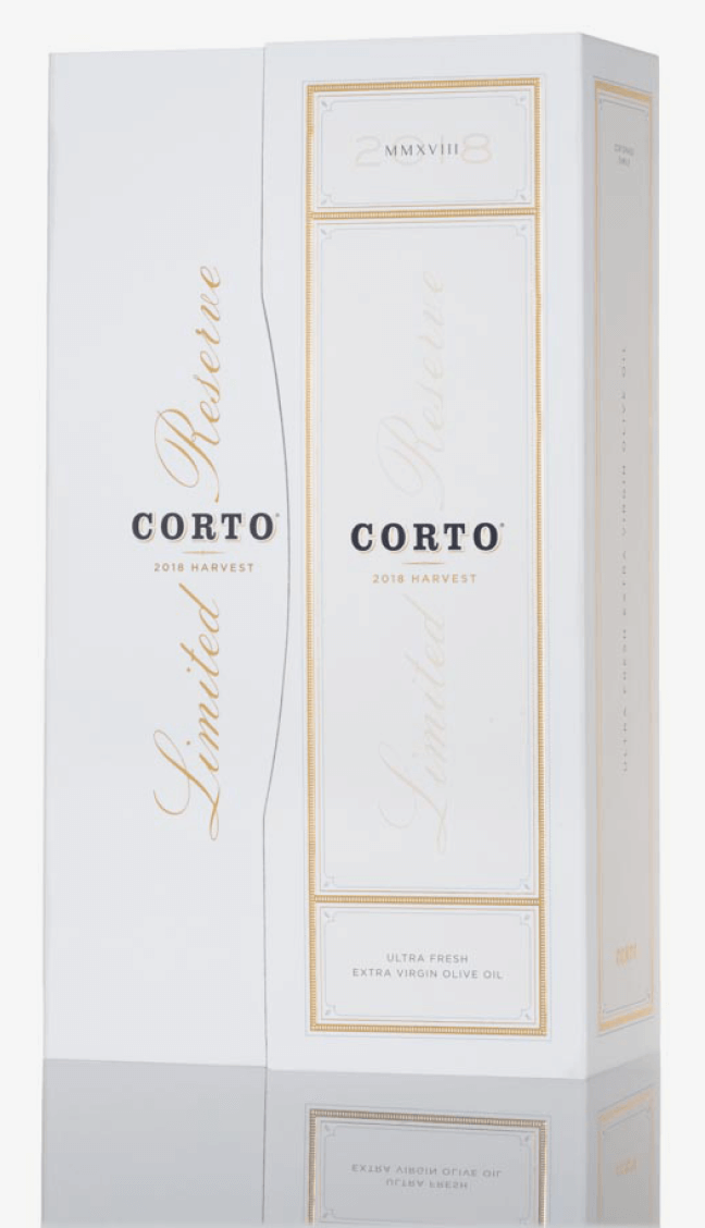 Corto wine gift set featuring unique packaging.