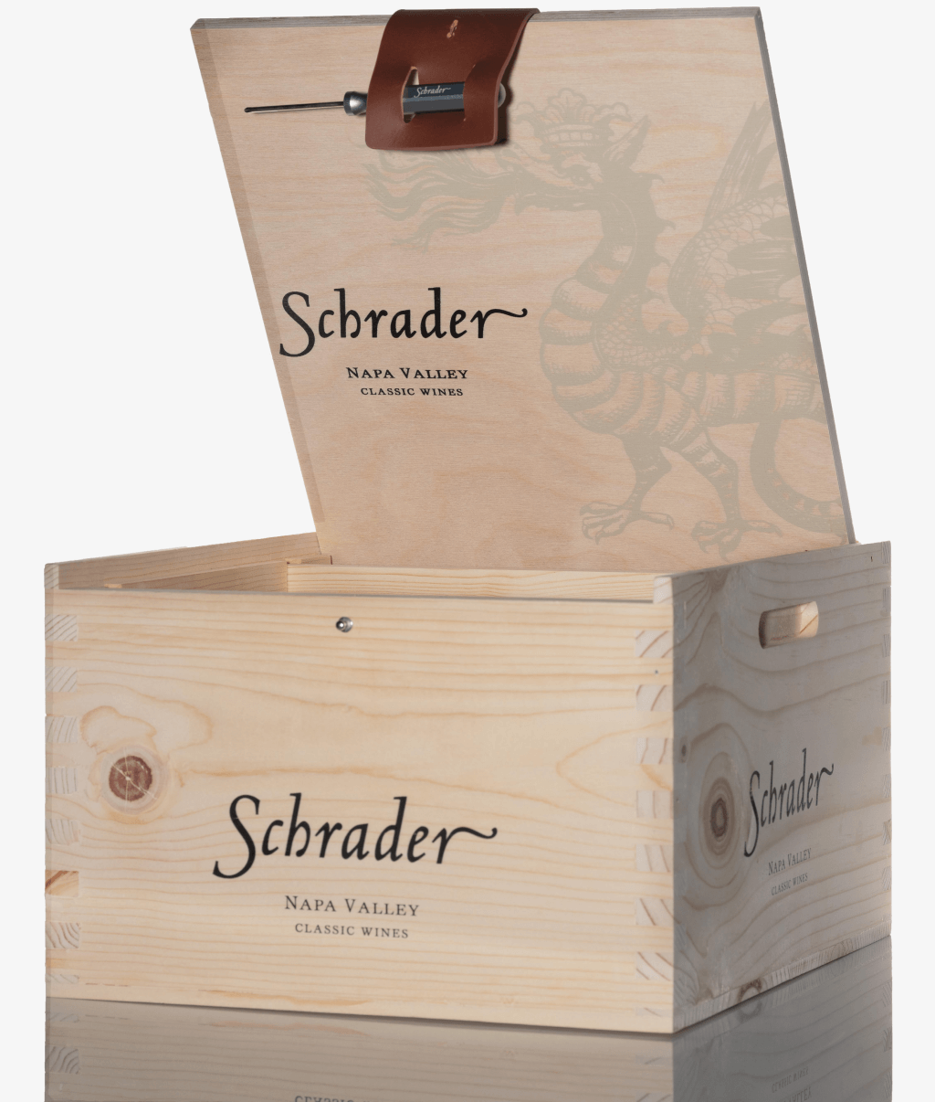 A wooden box with the word sdrader on it.